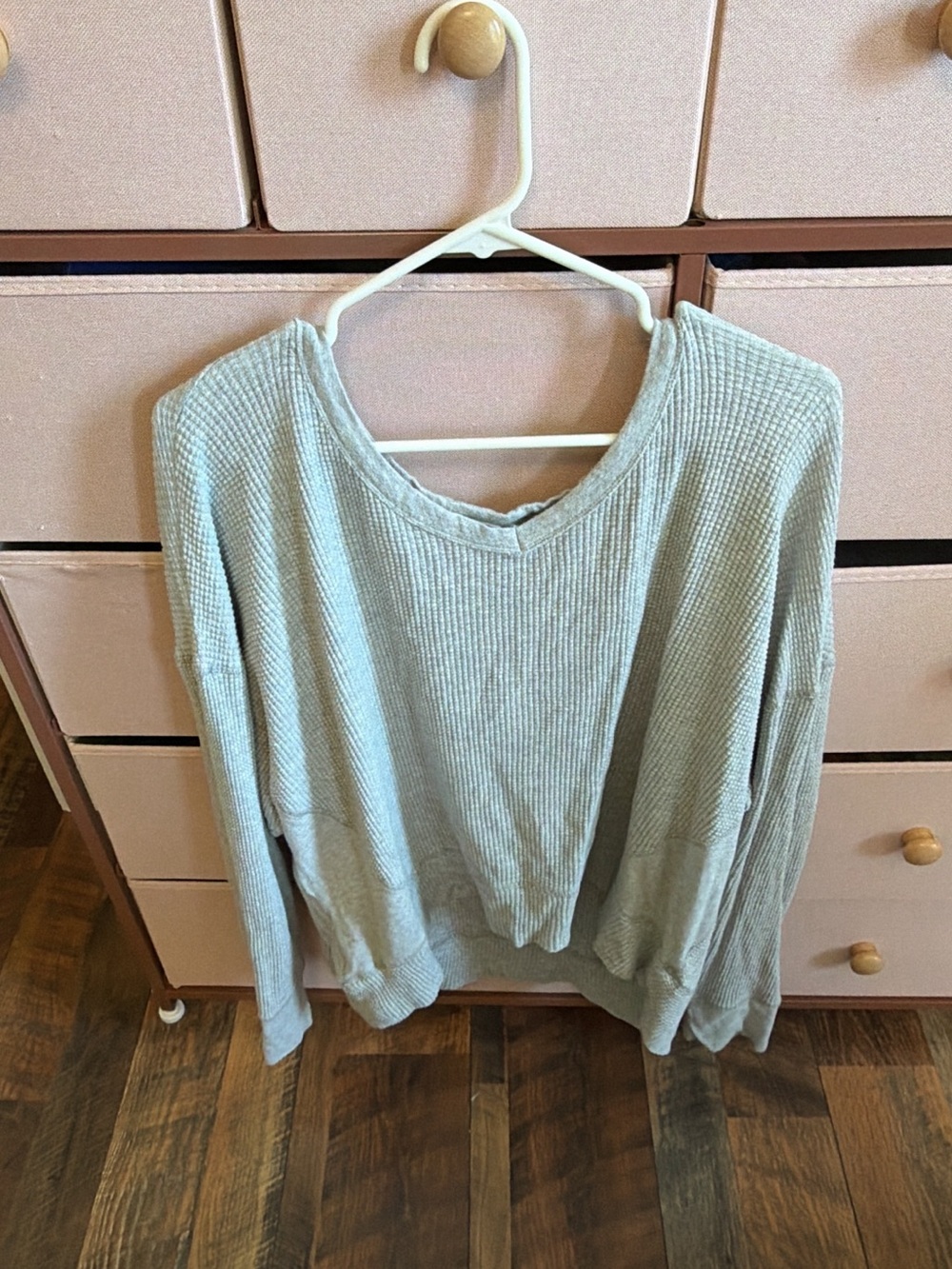 aerie Light Gray Waffle Knit V-Neck Pullover